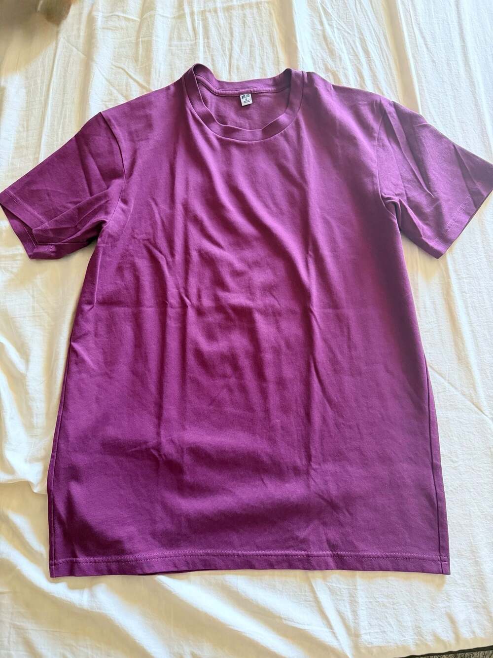 Uniqlo Crew Neck Short Sleeve T-Shirt Purple